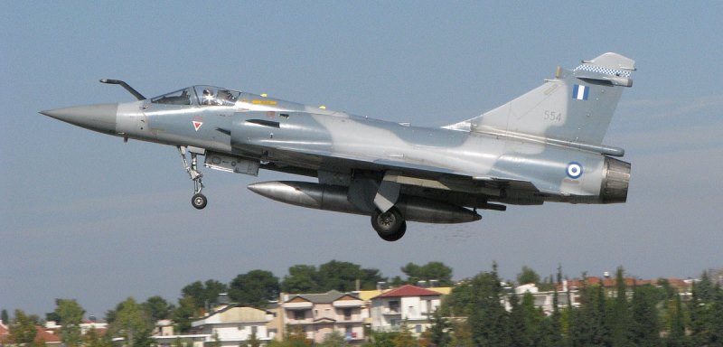 Макрон повідомив, коли розпочнеться підготовка українських пілотів винищувачів Mirage Макрон повідомив, коли розпочнеться підготовка українських пілотів винищувачів Mirage - today.ua