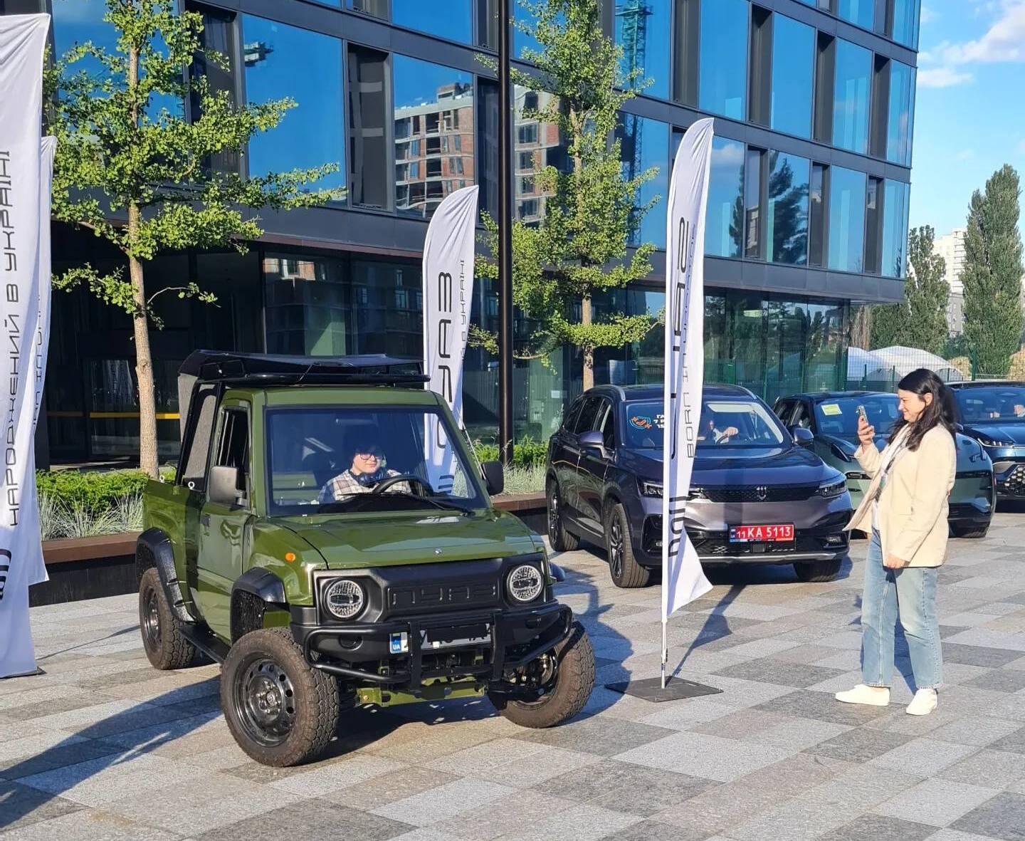 В Україні показали новий прототип пікапа LUAZ 4x4 - today.ua