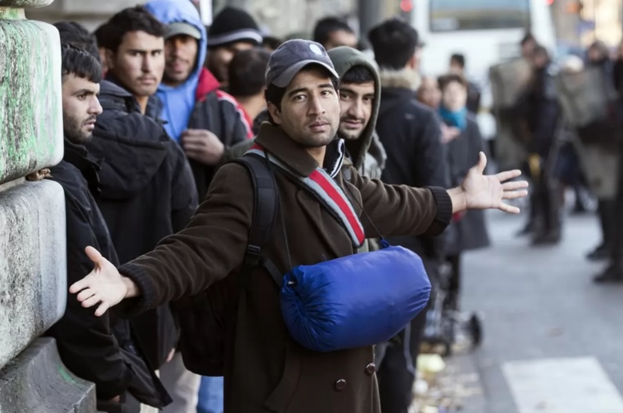 Війна в Україні утворила демографічну прірву: країну доведеться масово заселяти мігрантами