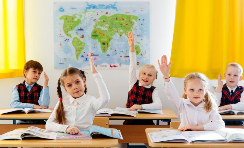 Правительство лимитировало количество учеников в первых классах с 1 сентября