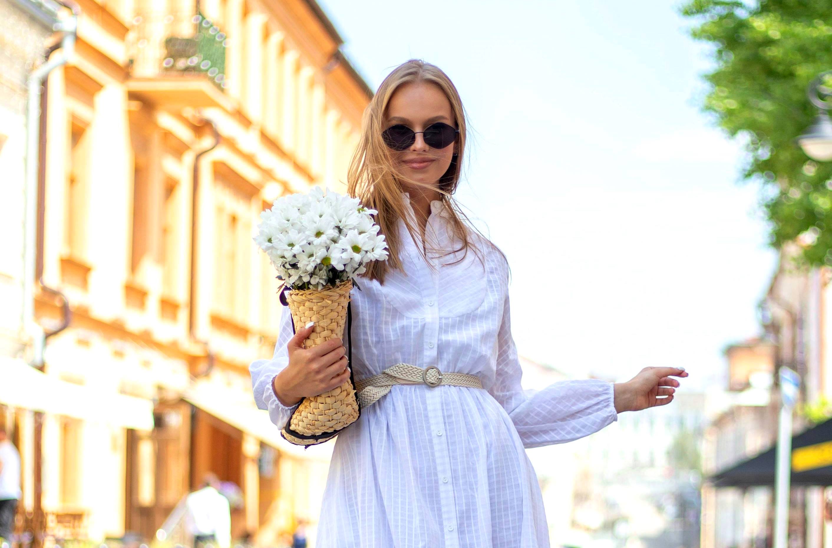 Модные тенденции лета 2024: какие вещи помогут создать стильный образ в теплые дни