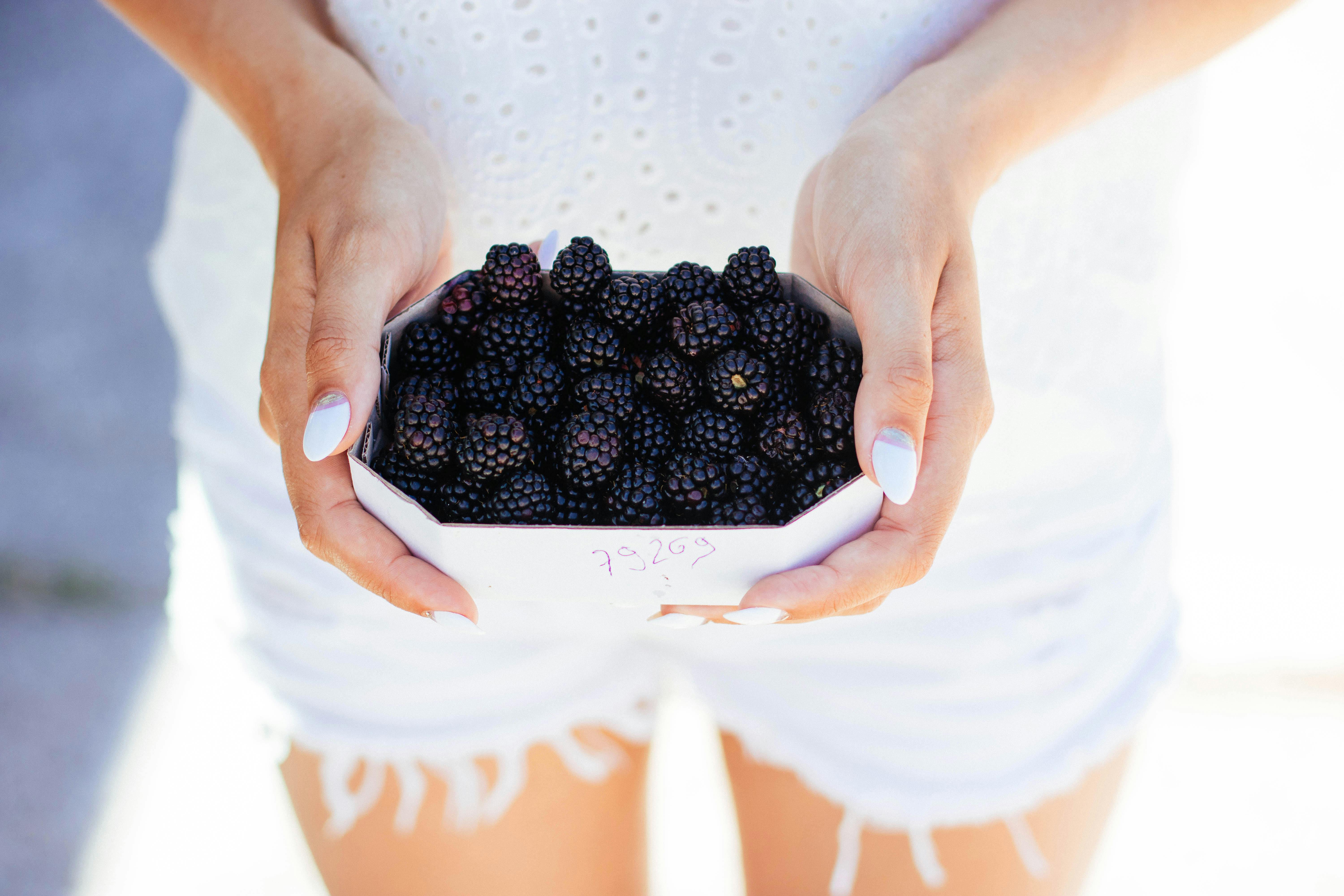 Диетолог назвал фрукты, которые помогают поддерживать здоровье и иммунитет