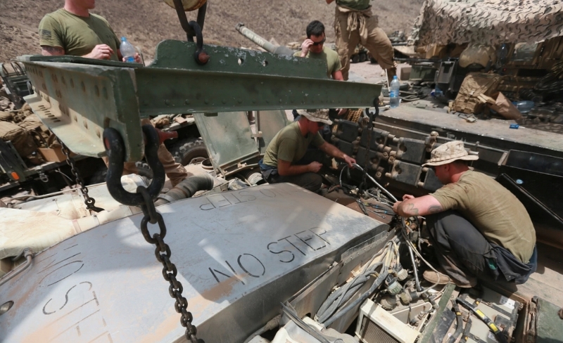 США можуть відправити в Україну фахівців для ремонту військової техніки на місці