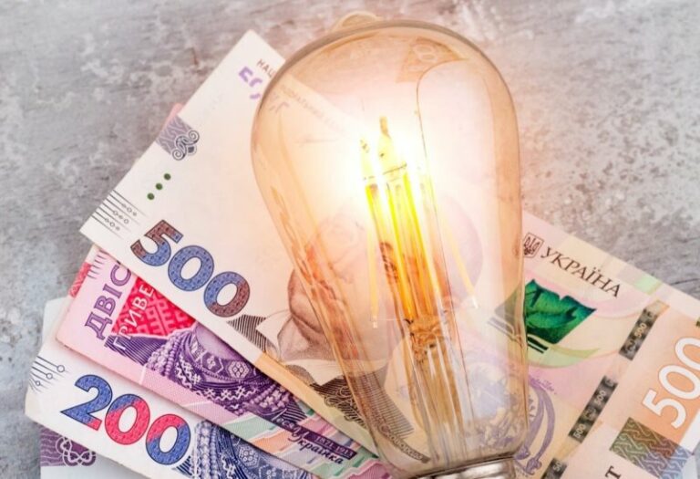 Украинцев призвали купить в каждую квартиру электрооборудование на $4000: “Вы проели деньги“ - today.ua