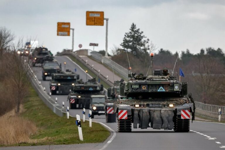 ЄС оголосив про збільшення військової допомоги Україні: що планують поставити на фронт - today.ua