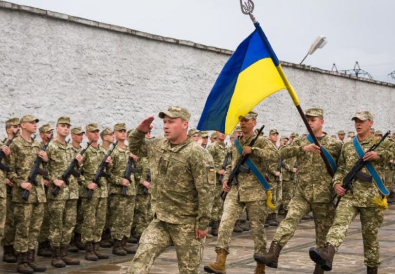 Мобілізація чоловіків до 25 років продовжується попри новий закон: у Раді заявили про велику проблему  - today.ua