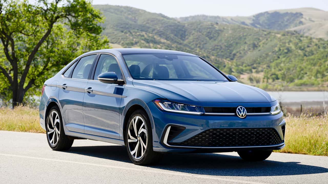 Volkswagen удивил обновленным седаном Jetta