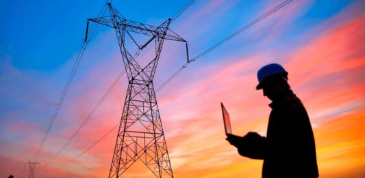 Минэнерго сообщило о ходе работ по восстановлению энергосистемы: “Осуществляют сверхусилия“ - today.ua