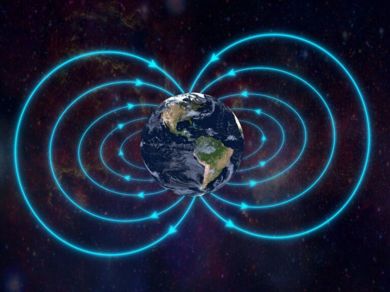 В магнитном поле Земли обнаружена опасная аномалия, которая разрастается, - NASA - today.ua