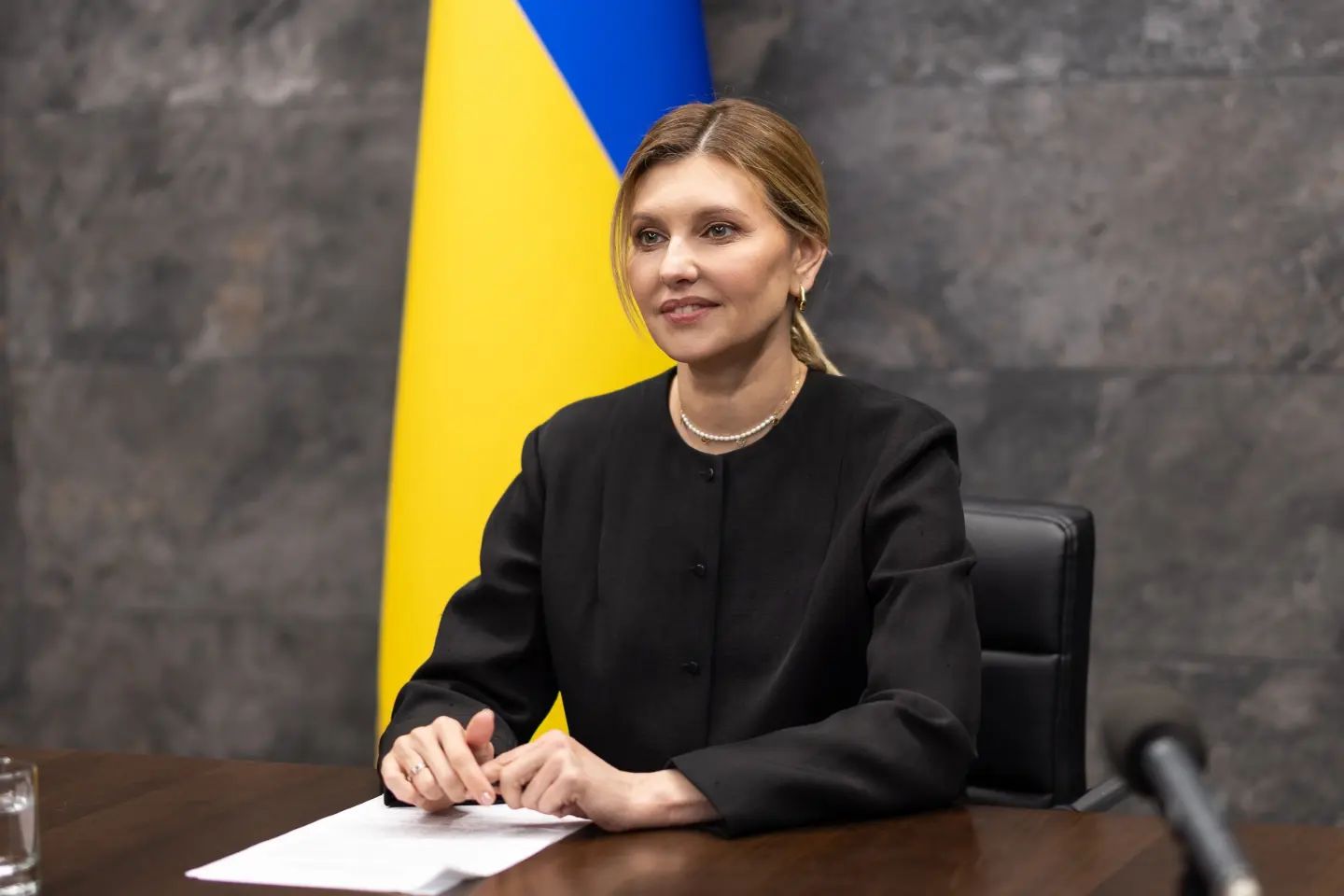 Вишиванка та модний костюм: Олена Зеленська показала два стильні образи під час візиту до США