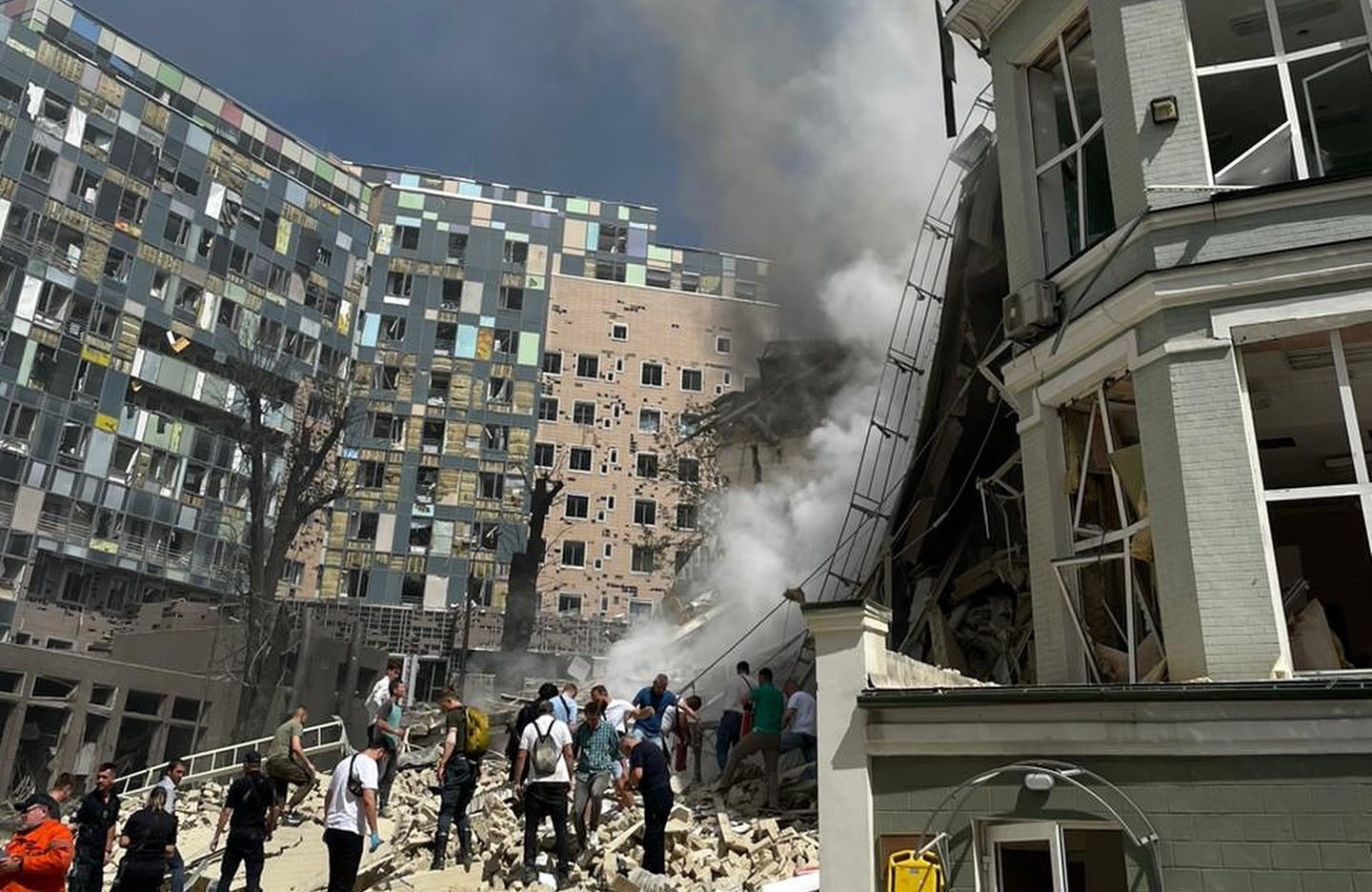 Зірка Голлівуду приєдналася до збору коштів для постраждалого від обстрілу "Охматдиту"