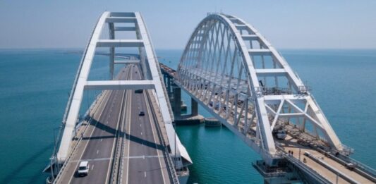 Командующий ВМСУ ответил, необходимо ли уничтожать Керченский мост для освобождения Крыма - today.ua