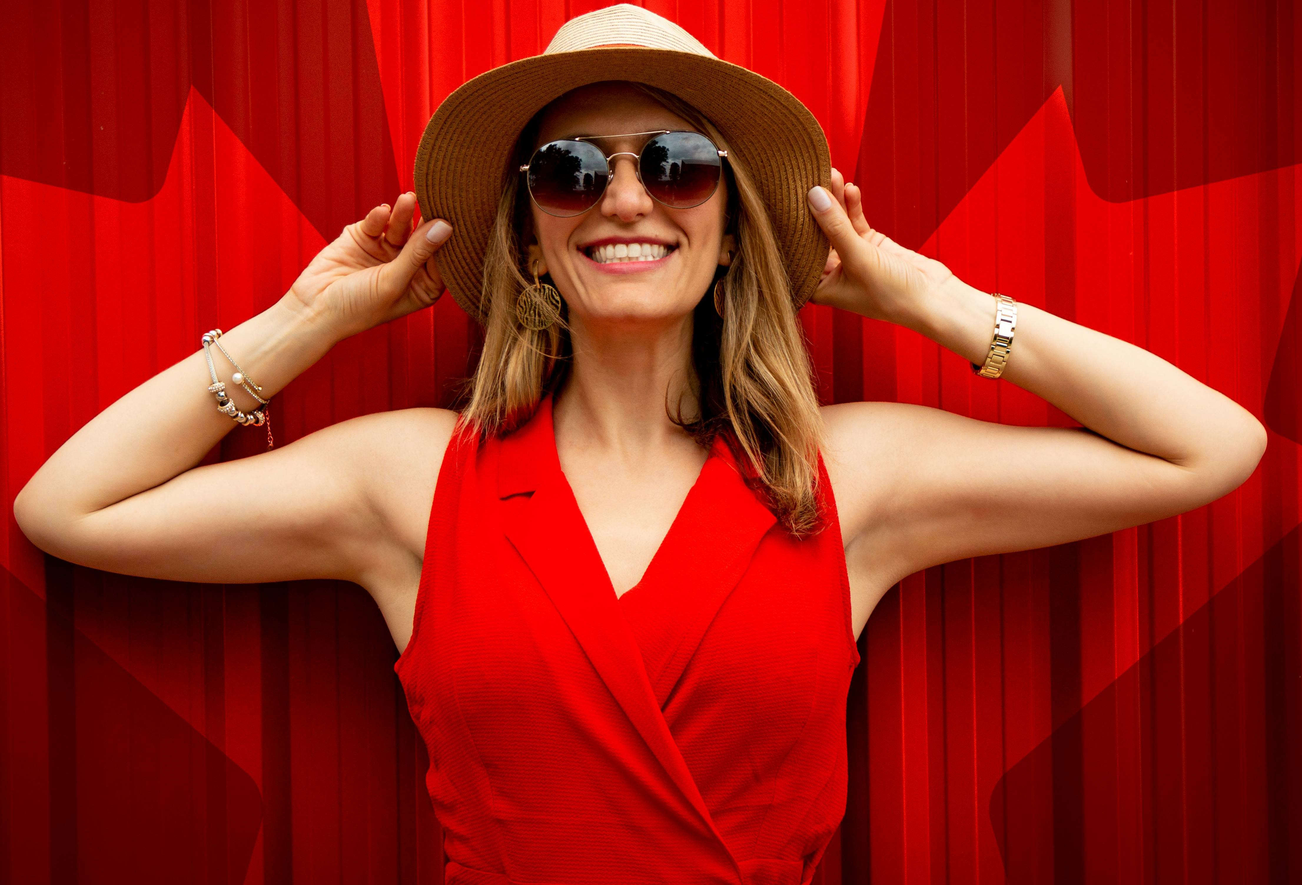 Летние платья для женщин старше 50: как зрелым модницам выбрать стильный и удобный наряд - today.ua