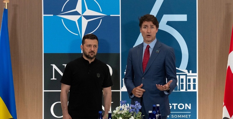 Канада выделит Украине пакет вооружений и поможет пострадавшим в "Охматдете"