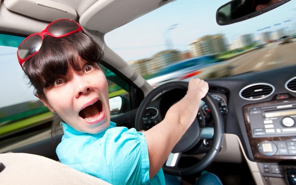 В Украине возник острый дефицит водителей: Мининфраструктуры и ООН решили бесплатно обучать женщин