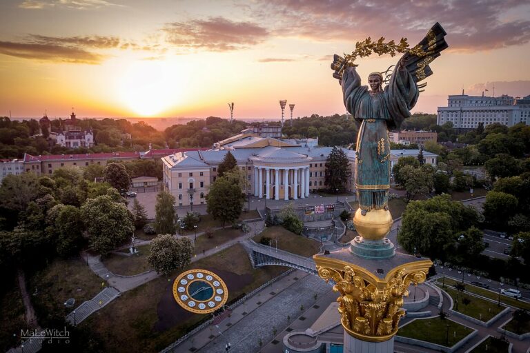 Астролог назвав ім'я жінки, яка врятує Україну у війні з РФ - today.ua