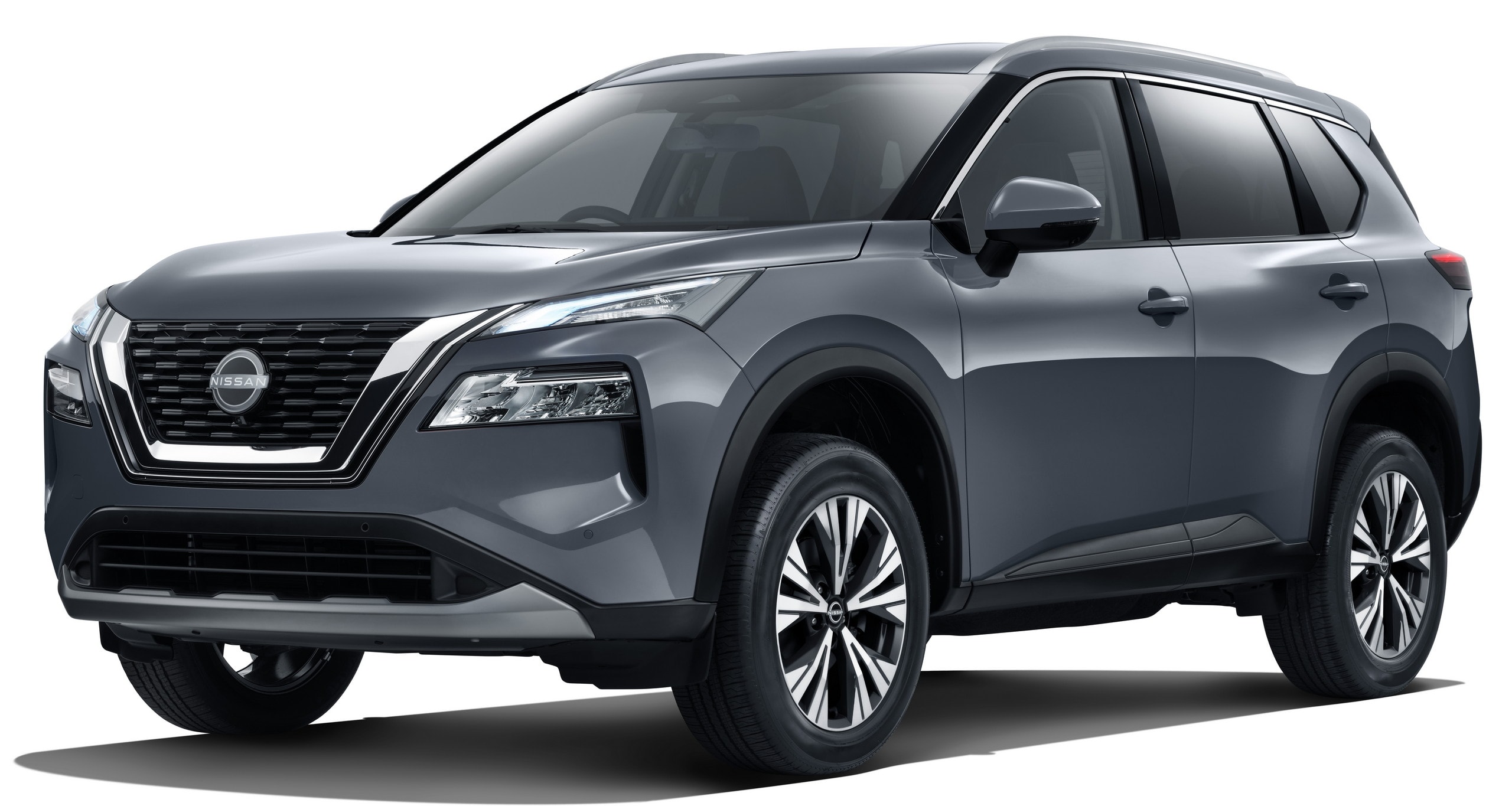 В Украине будут продавать обновленный кроссовер Nissan X-Trail