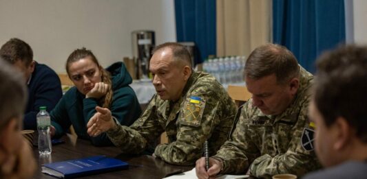 Сирський готує новий контрнаступ, - Сазонов - today.ua