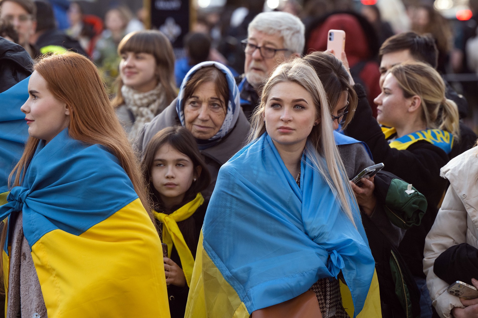 Зеленський розповів, коли значна частина біженців повернеться до України