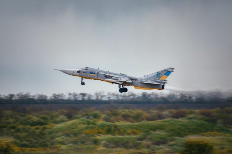 В Украине усилят подготовку военных летчиков-курсантов - today.ua